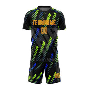 Uniforme de Fútbol Profesional Hecho en Fábrica, el Mejor Estilo, Color Sólido, Logotipo Personalizado, Conjunto de Camiseta de Fútbol de Manga Corta en Oferta - Product Image 4