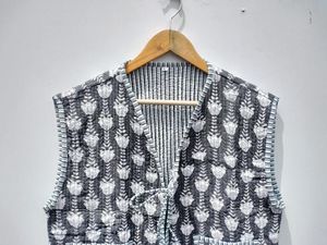 Chaqueta Kantha Acolchada de Algodón para Mujer, Abrigo Corto sin Mangas, Estampado de Estilo Bohemio Hecho a Mano, Informal, Unisex - Product Image 2