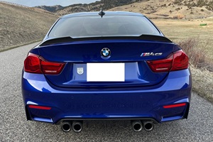 USADO LHD/RHD 2019 B M W M4 CS - Product Image 2