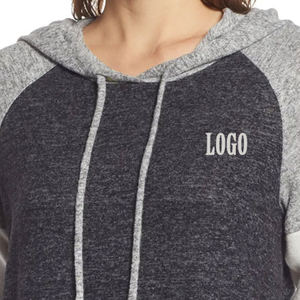 Sudadera con capucha de diseño personalizable para mujer, jersey de alta calidad a precio económico para compradores mayoristas / Diseño moderno y casual. - Product Image 5
