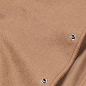 Vente en gros de veste universitaire crème beige classique pour hommes blouson bombardier Letterman de qualité supérieure fermeture à bouton pression à bordure côtelée élégante - Product Image 6
