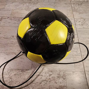 Balón de fútbol de cuerda hecho en cuero de tamaño oficial Balón de fútbol de cuerda de la mejor calidad con etiqueta privada a la venta - Product Image 5
