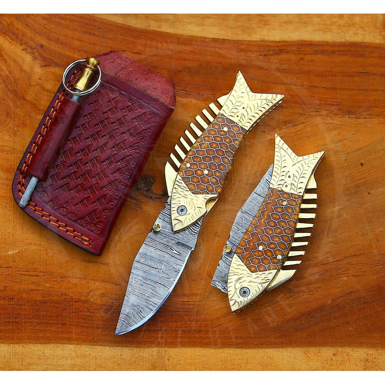 สีน้ำตาล