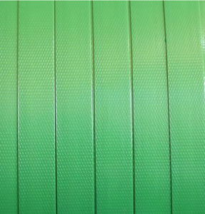 Cinta de flejado de plástico verde de alta tensión de 0.8mm de grosor y 16mm de ancho para máquina de embalaje de ropa de segunda mano PET - Product Image 2