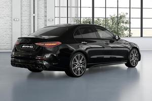 MEJOR OFERTA, AUTO USADO IMPECABLE 2024 A-M-G C 43 4-MATIC con Volante a la Derecha y Componentes de Plástico - Product Image 6