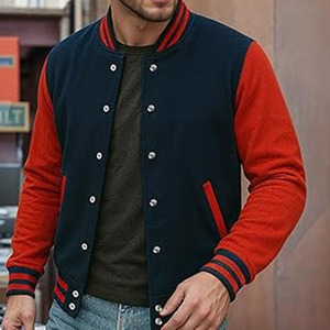 Chaqueta Universitaria Personalizada OEM de Lana con Mangas de Cuero, Parches de Chenilla y Logotipo Bordado para Hombre - Product Image 3