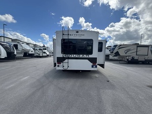 Nouveau K-e-y-s-t-o-n-e C-o-u-g-a-r 29RLI 2026 prêt à la vente - Product Image 6