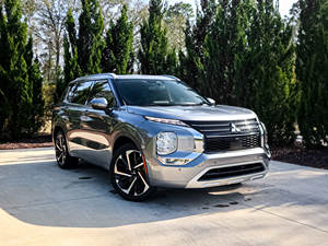 Mitsubishi Outlander SEL 2022 Usado en Buen Estado - Product Image 2