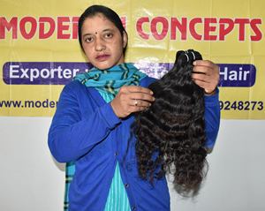 Venta al por mayor 100% Natural cutícula alineada largo Color negro ondulado mechones sin procesar indio Remy estilo de pelo de onda de agua - Product Image 6