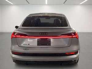 Audi E-tron S Sportback Turbo AWD Premium Plus 4 portes d'occasion, conduite à gauche, cuir extérieur foncé, qualité supérieure, meilleur prix, vente en gros - Product Image 3