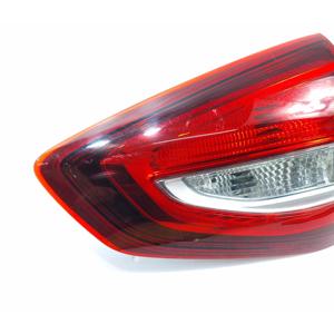FEU STOP ARRIÈRE DROIT INTEGRÉ À LA PORTE FORD C - Max Series (CEU) F1CB-13A602-BE (15>) - Product Image 4