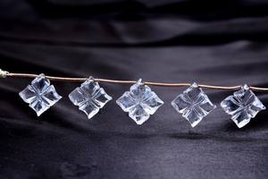 Cuentas cuadradas de cuarzo cristalino AAA de 12x12 mm, piedra preciosa semipreciosa de cuarzo cristalino natural, cuentas talladas sueltas para la fabricación de joyería. - Product Image 2