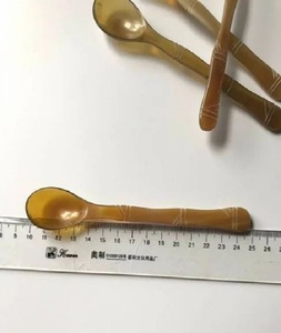 Cuchara de cuerno hecha a mano de nuevo diseño indio en todos los tamaños con cubiertos de ágata de cuerno de mango largo con cuchara de cuerno de búfalo de alta calidad - Product Image 3