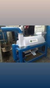 เครื่องอบพลาสติกอัตโนมัติสำหรับงานหนัก ยี่ห้อ DIVINE MACHINERY SOLUTION  รุ่นประหยัดพลังงาน  กำลังไฟ 440V  ความจุ 100 กิโลกรัม/ชั่วโมง  รับประกัน 1 ปี - Product Image 2