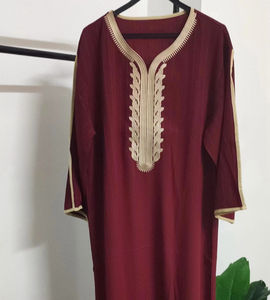 Ropa tradicional musulmana islámica para hombre thobe manga corta Premium thobe musulmán abaya thobe brillante pecho marroquí bordado - Product Image 2