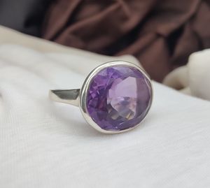 แหวนพลอยสีม่วงทำด้วยมือ925อเมทิสต์รูปไข่อัญมณีสีม่วง - Product Image 1