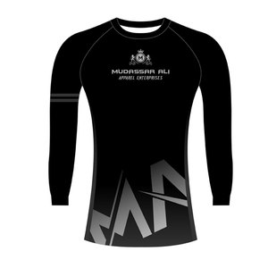 Dernière conception de vêtements de sport respirants pour hommes, couleur unie, manches longues avec logo personnalisé 100% polyester - Product Image 1