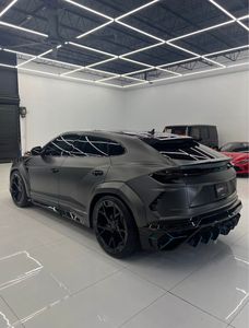 2023 Lambor ghini uru S perforante. 4.0L เกียร์อัตโนมัติแบบแมทเครื่องยนต์ V8เทอร์โบคู่5-SEATERS 641HP - Product Image 6