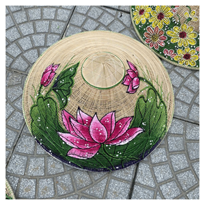 Sombrero Cónico de Hoja de Palma con Marco de Bambú Natural para Sombra al Aire Libre, Jardinería y Regalos de Recuerdo, Origen Vietnam, 'non la Vietnam' - Product Image 5