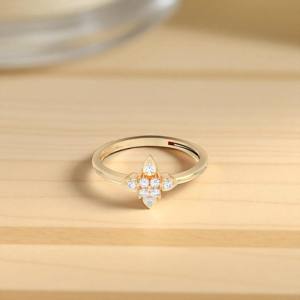 Juego de puntas de diamante de corte redondo de 0,11 quilates, anillo Floral elegante, chapado en platino a la moda, hecho en platino, Unisex - Product Image 6