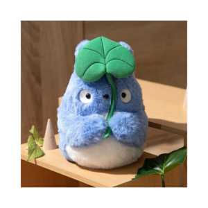 Figurine en peluche super douce de Totoro de Mon voisin Totoro, taille moyenne, avec feuille, jouet en peluche anime, rembourrage en coton PP - Product Image 1