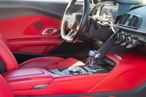 Audi R8 V10 Coupé 2020, transmission automatique, 8 cylindres - Product Image 2