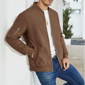 แจ็คเก็ตบอมเบอร์สีน้ำตาลแบบมีซิป กันน้ำสำหรับฤดูหนาว เป็นมิตรกับสิ่งแวดล้อม รับทำโลโก้  ลำลอง ผลิตจากโพลีเอสเตอร์  บุขนแกะ สไตล์วิทยาลัย  เสื้อผ้าสตรีทแวร์  เสื้อคลุม - Product Image 6