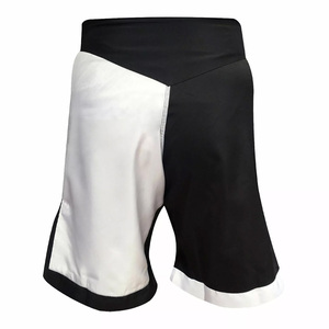 Pantalones cortos de boxeo de poliéster 100% personalizados con logotipo personalizado para Equipo de Boxeo - Product Image 1