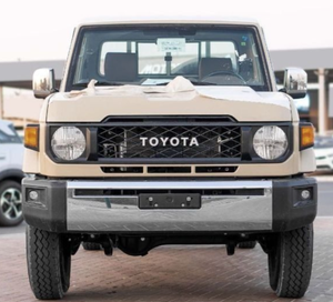 Toyota Land Cruiser Pick Up, Toyota Land Cruiser LC 79 Diésel con Parachoques Cromado, Transmisión Manual/Automática, 4L, 4x4 - Product Image 1