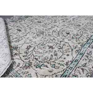 Alfombra Vintage de 5.1x8.9 pies, Alfombra Turca de Lana con Diseño de Patchwork Gris - Product Image 4