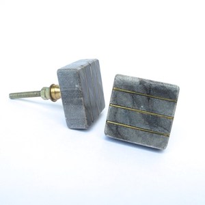 Bouton de tiroir en marbre blanc avec cadre en laiton, quincaillerie décorative pour meubles, élégant et luxueux, vente en gros - Product Image 4