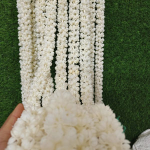 Mogra Guirlande de boules pour mariages, festivals et décoration intérieure Tenture murale Décoration Nikha Décorations de fiançailles - Product Image 1