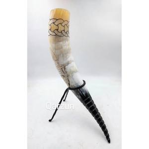 เขาแกะแกะสลักคุณภาพสูงสำหรับดื่ม พร้อมขาตั้ง ขอบทองเหลือง ทำจากเขาแกะจริง พร้อมจำหน่าย ดีไซน์ทันสมัย - Product Image 3