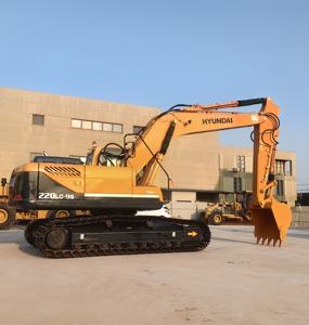 รถขุดตีนตะขาบรถฮุนไดมือสองสภาพดีรถขุดแบบ220LC-9S จากเกาหลี - Product Image 2