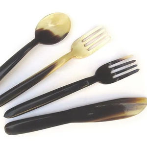 Couverts de style animal uniques faits à la main cuillère en corne de buffle de boeuf naturel poli Design unique pour déco de table de restaurant - Product Image 5