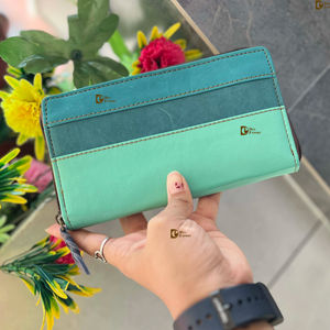 Pochette portefeuille en cuir véritable pour femmes Stylish Vintage Western Patches Wallet Zipper Fashionable Spring Winter - Product Image 1