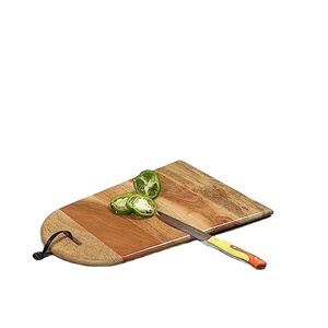 Tabla de cortar de forma única hecha de madera, utensilios de cocina, tabla de uso recién llegada disponible en calidad superior - Product Image 1