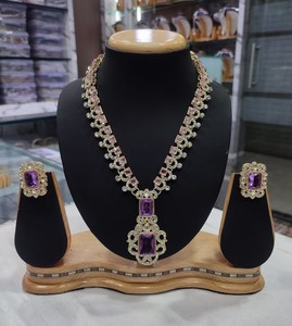 Magnifique ensemble de bijoux de mariage pour femmes, collier et boucles d'oreilles pendantes en cristal de zircon cubique, pour les fêtes - Product Image 4