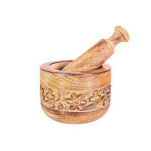 Ensemble mortier et pilon en bois sculpté faits à la main, broyeur d'épices et d'herbes de style rustique, mélangeur manuel, bol d'assaisonnements, pilulier - Product Image 1