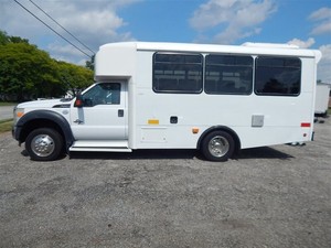 MÁS VENDIDO: FO-RD F-5-50 XL 2012 CON TRANSMISIÓN AUTOMÁTICA, 20 PASAJEROS, MOTOR V8 - Product Image 6