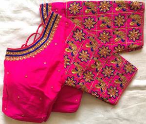 Blusa De Diseñador Con Hilo Y Trabajo Hecho A Mano Pesado - Product Image 3