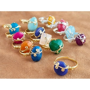 Anillos de Moda con Acentos de Piedras de Colores, Chapados en Oro y Plata, para Reventa en Boutiques - Product Image 2