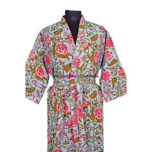 Nouvelle arrivée Veste matelassée pour femmes Imprimé floral Fait main Kantha matelassé 100% coton biologique Manches trois quarts Printemps Automne - Product Image 3