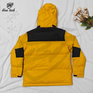 Chaqueta acolchada de alta calidad para hombre, ropa de abrigo con cuello redondo y capucha de espesor estándar, cremallera completa con bolsillos y logotipo frontal - Product Image 2
