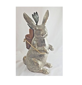 Estatua de Conejo de Aluminio de Diseño para Jardín, Hecha con Metal de Primera Calidad para Decoración Artística en Exteriores - Product Image 1