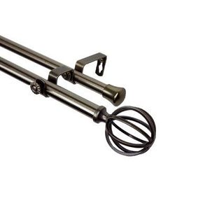 Supports de rideaux en métal à montage plat avec vernis antique pour chalets de campagne de maisons de village ou maisons d'hôtes rustiques - Product Image 3