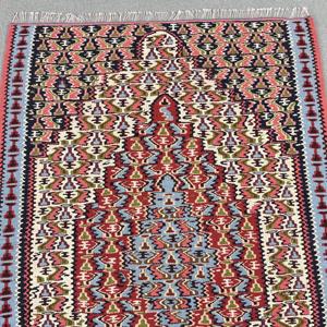 Petit tapis turc de 2,6 x 3,8 pieds, tapis vintage, tapis oriental rouge Kilim - Product Image 5