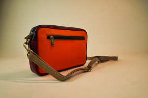 ใหม่รีไซเคิลหนังCrossbodyกระเป๋าHandcraftedผู้หญิงพิมพ์สัตว์ขนสัตว์Stubbyสีกระเป๋ารีไซเคิลGeniuneหนังไหล่กระเป๋า - Product Image 4