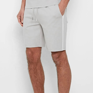 Vêtements de sport d'été avec logo personnalisé Ensemble t-shirt et short en coton Ensembles courts de course pour hommes personnalisés Prix raisonnable Service OEM 2025 - Product Image 5