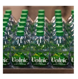 Hydratez-vous intelligemment avec l'eau Volvic en vente : une option d'eau naturelle pure pour le sport, le travail ou l'hydratation familiale. - Product Image 5
